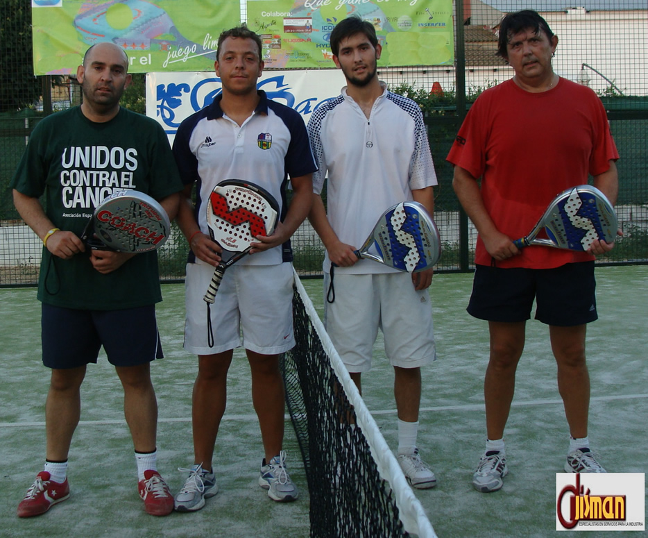 Crespo, Raúl, M. Palacios Jr. y Sr.